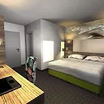 Hotel Book